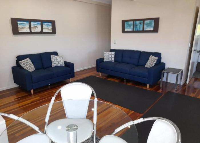 Airlie Apartments