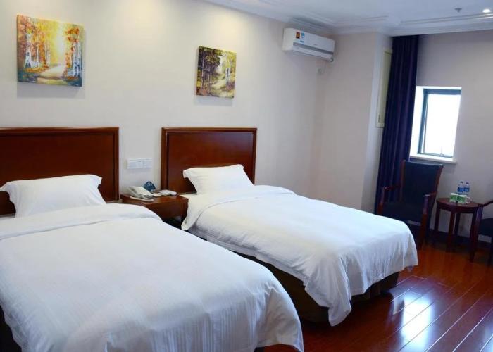 GreenTree Inn Wuxi Yixing East Longtan Road Dongjiu Business Hotel