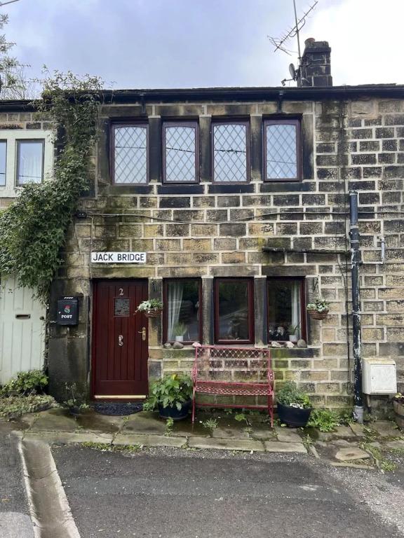Charming Cottage 15 Mins From Hebden Bridge