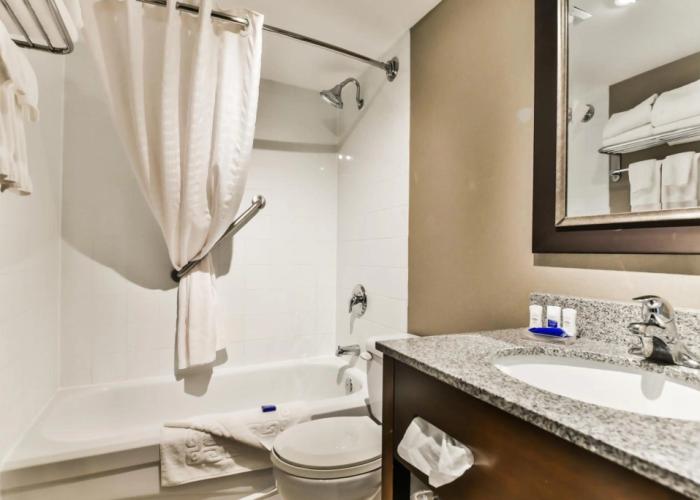Best Western Plus Cambridge Hotel