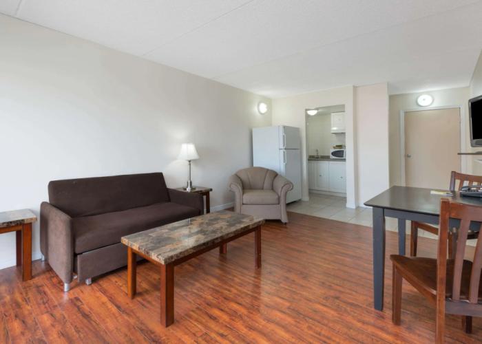 Super 8 by Wyndham Cambridge/Kitchener/Waterloo Area