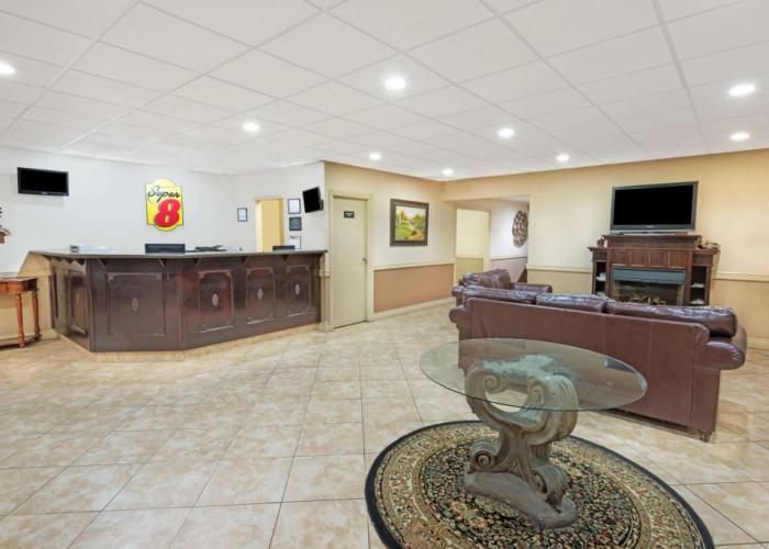 Super 8 by Wyndham Cambridge/Kitchener/Waterloo Area