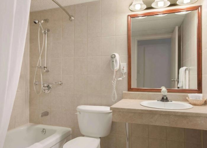 Travelodge by Wyndham Cambridge - Waterloo