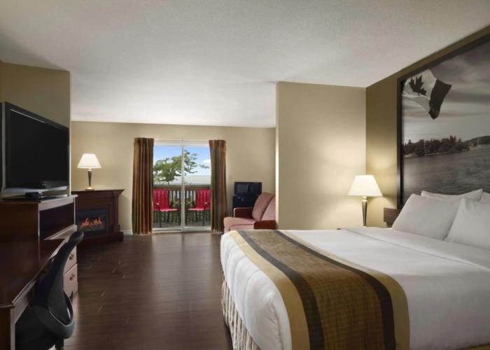 Super 8 by Wyndham Brockville