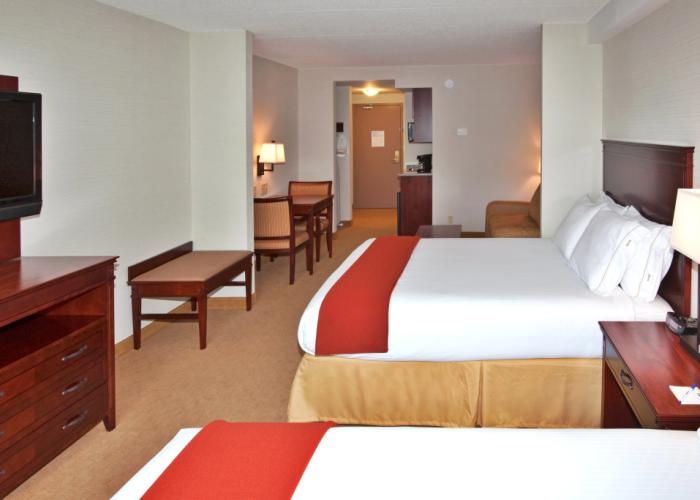 Holiday Inn Express Hotel & Suites Brockville by IHG