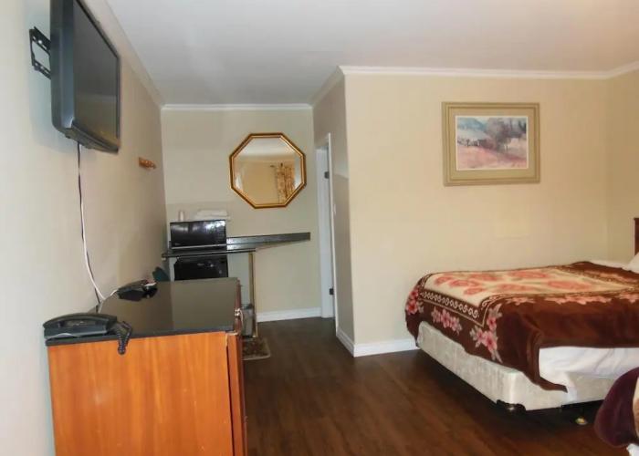 Le Grand Kent Motel