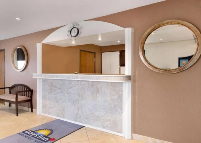 Wallaceburg Inn