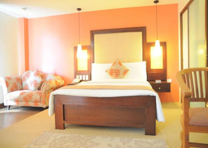 Coron Gateway Hotel & Suites