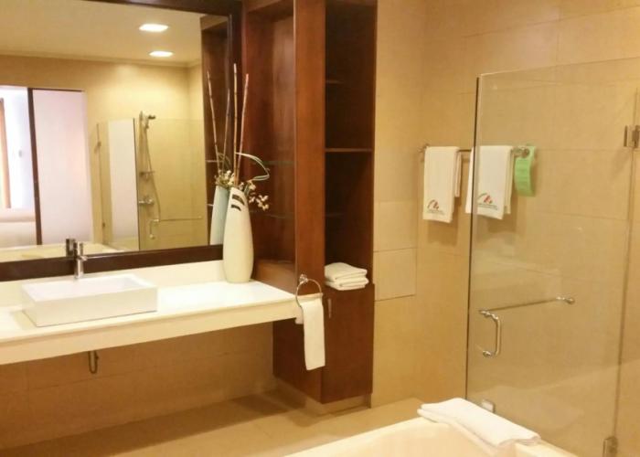 Coron Gateway Hotel & Suites