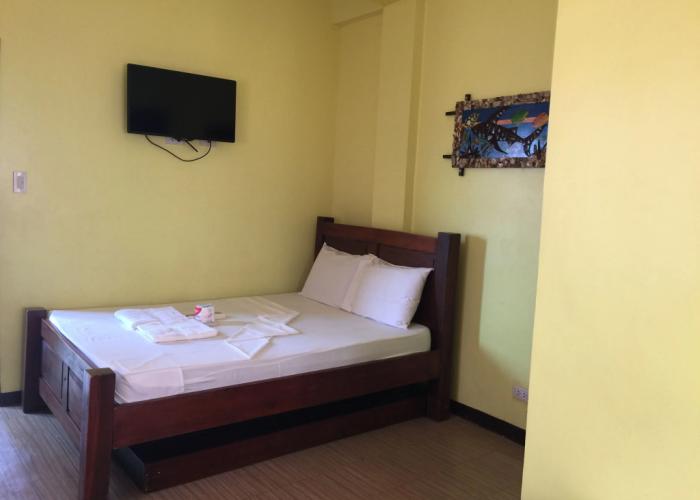 Luis Bay Travellers Lodge Coron