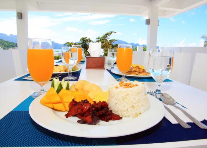 Coron Bluewave Hotel