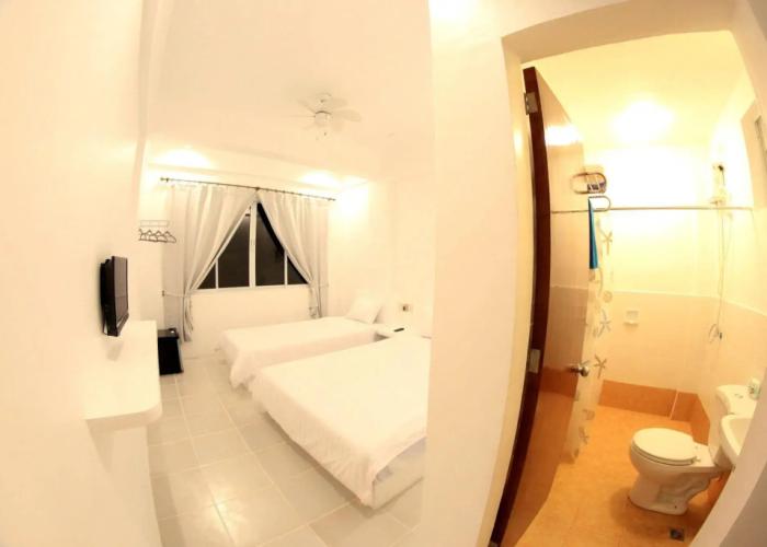 Coron Bluewave Hotel