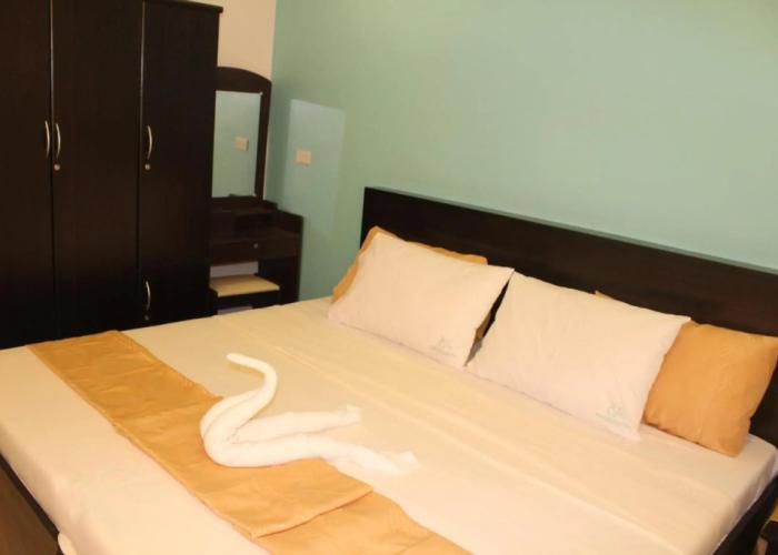 Coron Visitors Hotel