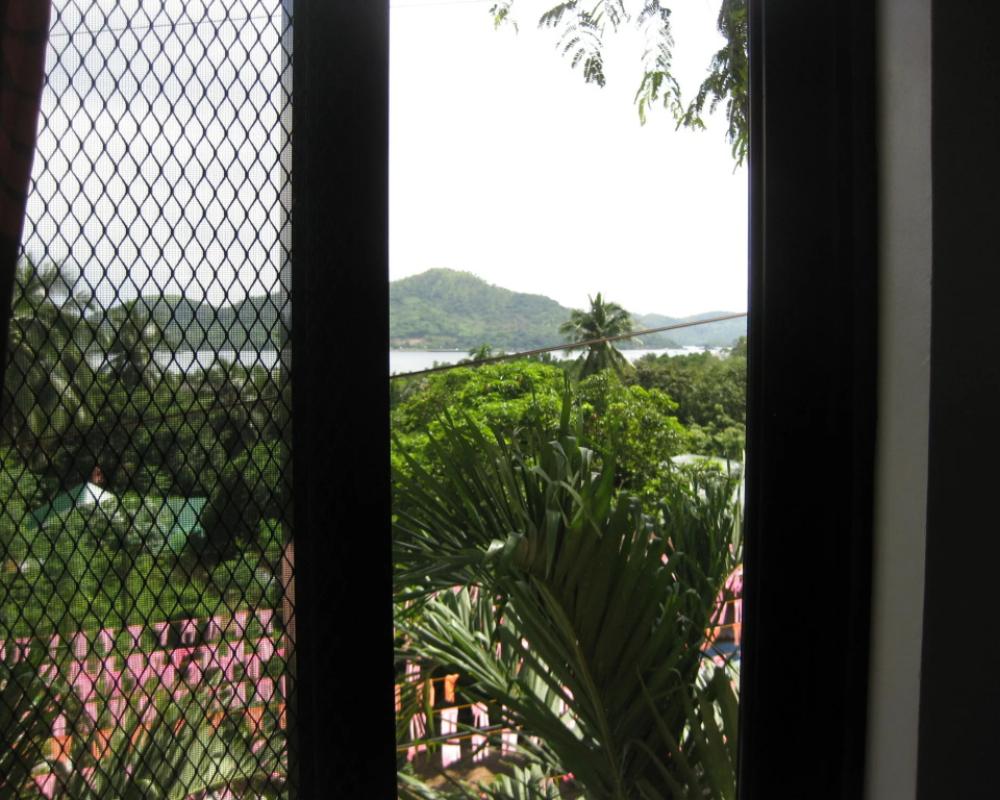 фото Coron Paradise Bed & Breakfast