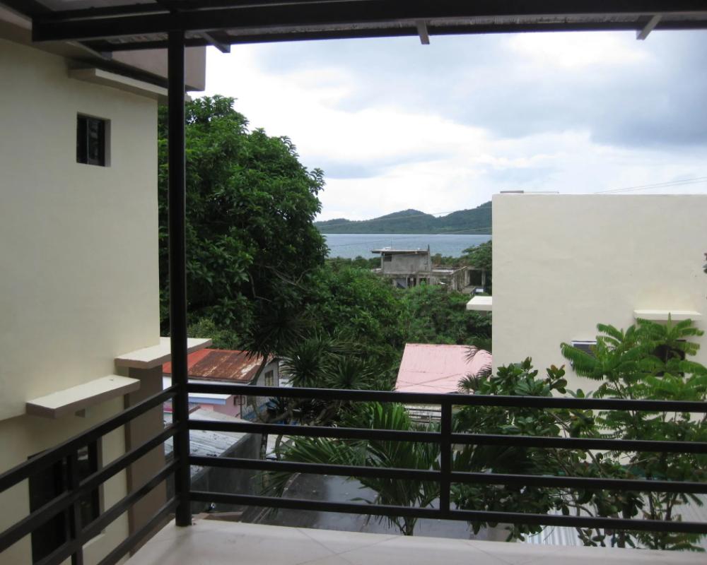 фото Coron Paradise Bed & Breakfast