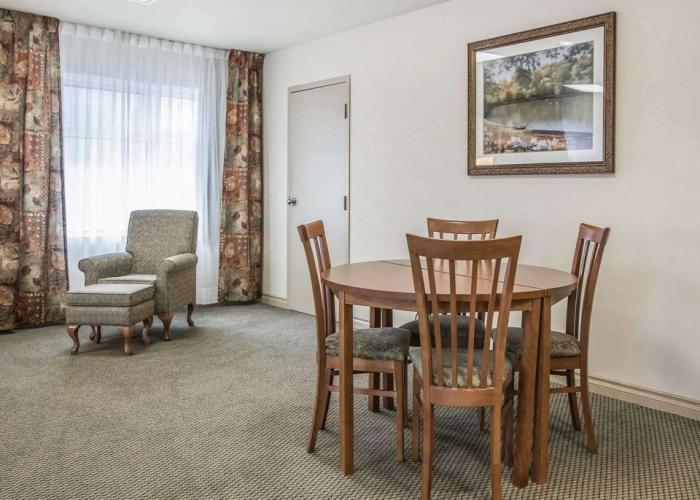Quality Suites Drummondville