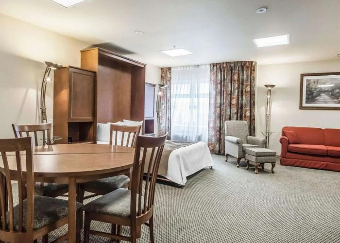 Quality Suites Drummondville
