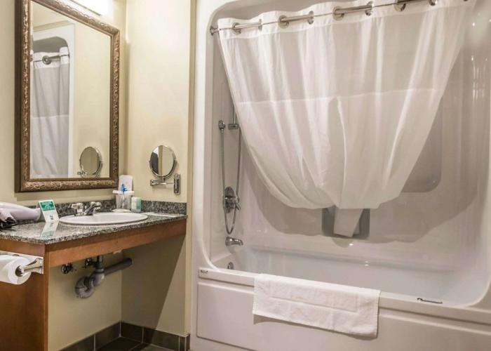 Quality Suites Drummondville