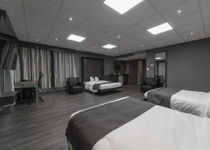 Hôtel & Suites Le Dauphin Drummondville