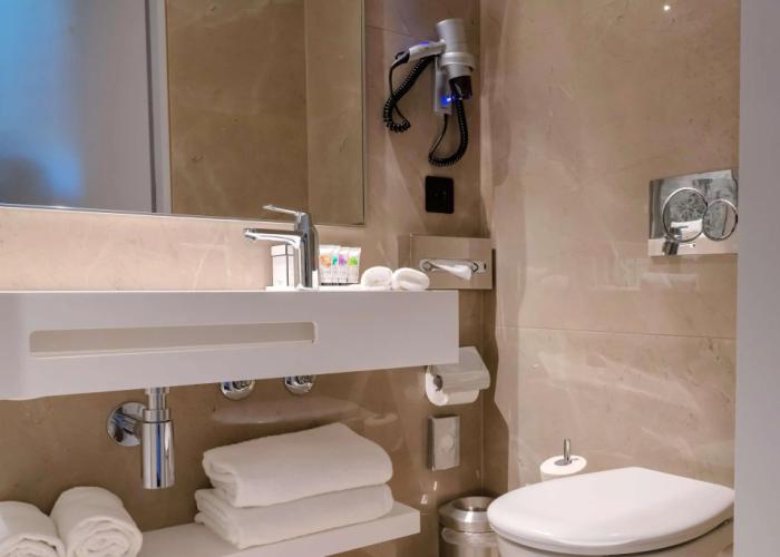 Nash Pratik Hotel