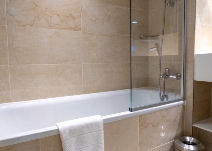 Nash Suites Airport Hotel