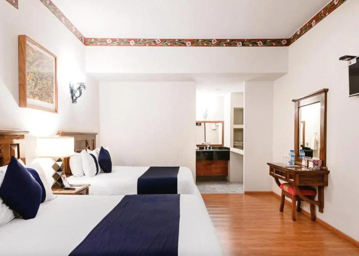 Casa Mayes