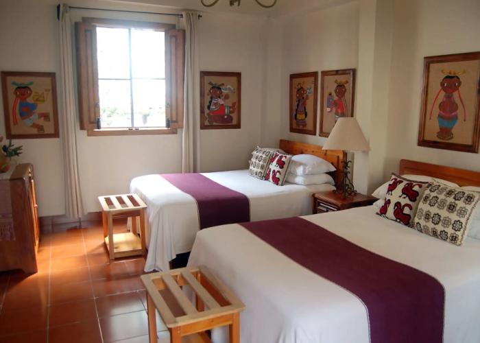 Hotel Los Arcos