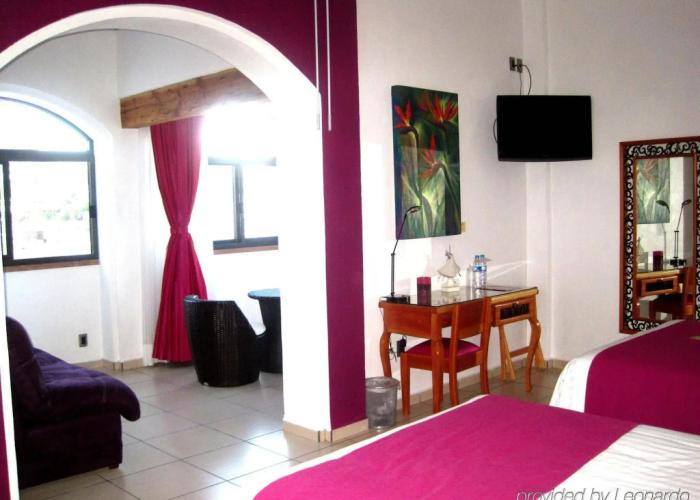 Boutique Pueblo Lindo