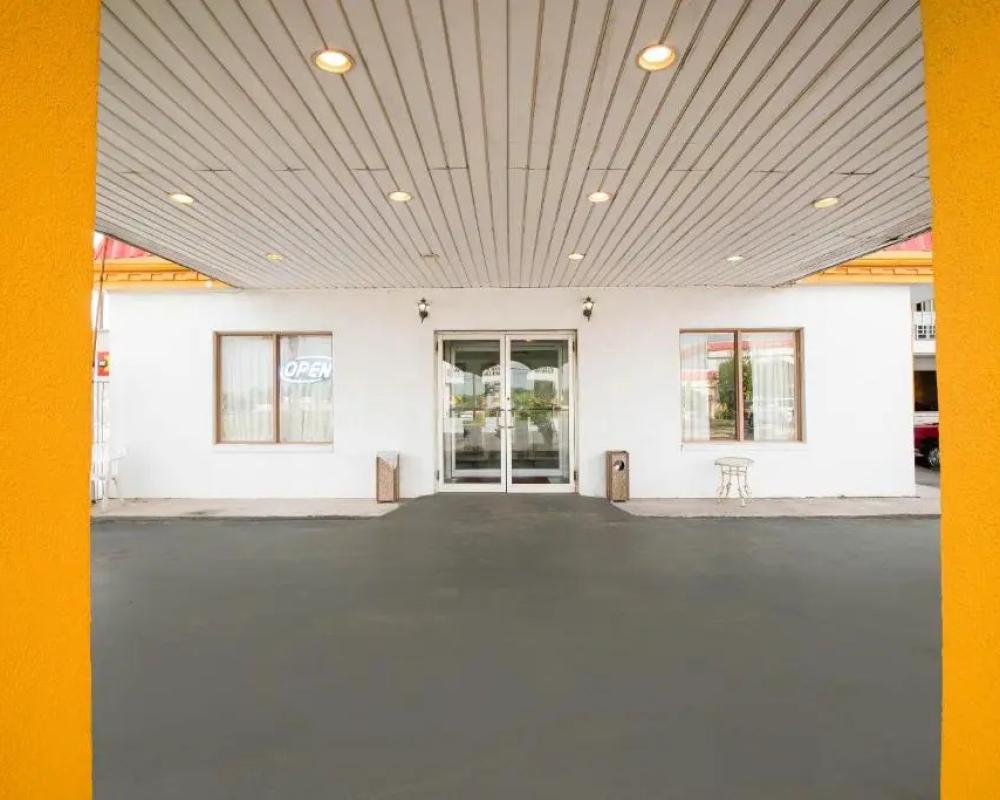 Hotel O Houston East Channelview I-10