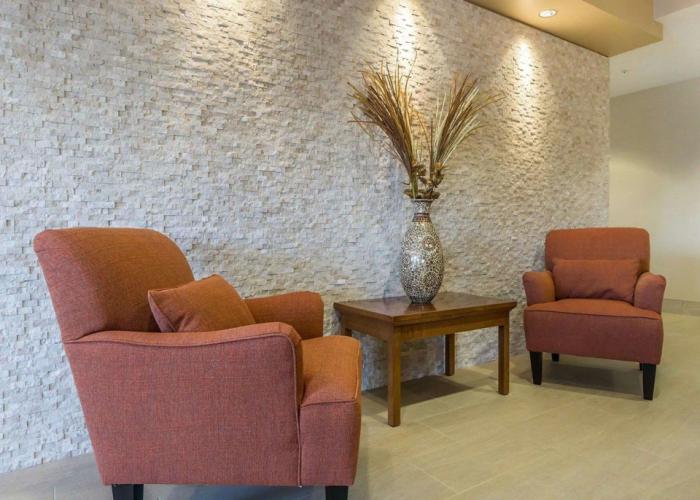 Comfort Inn & Suites Edmonton International Airport