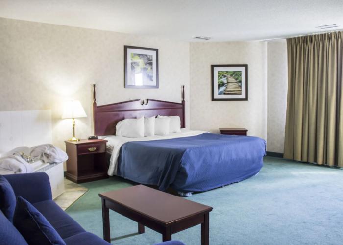 Ramada by Wyndham Nisku Edmonton Airport