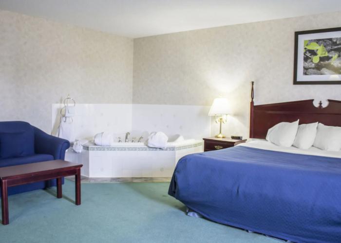 Ramada by Wyndham Nisku Edmonton Airport
