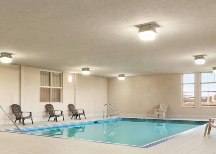 Days Inn & Suites by Wyndham Edmonton Airport