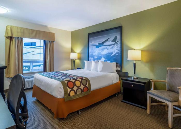 Super 8 by Wyndham Edmonton International Airport
