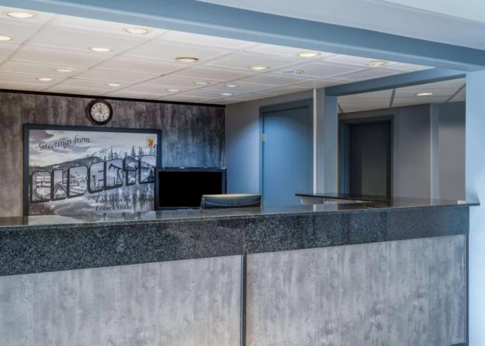 Super 8 by Wyndham Edmonton International Airport