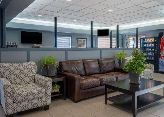 Super 8 by Wyndham Edmonton International Airport