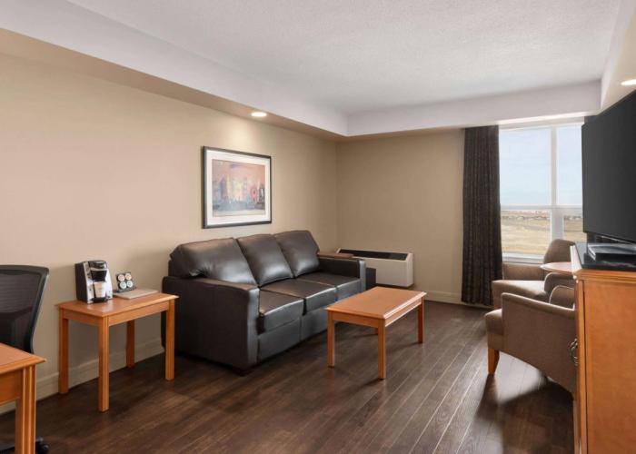 Royal Hotel Edmonton Airport, Trademark Collection by Wyndham