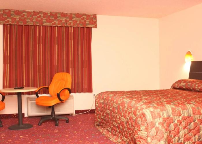 Crystal Star Inn Edmonton Airport