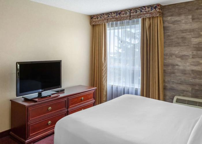 Quality Inn & Suites Edmonton International Airport