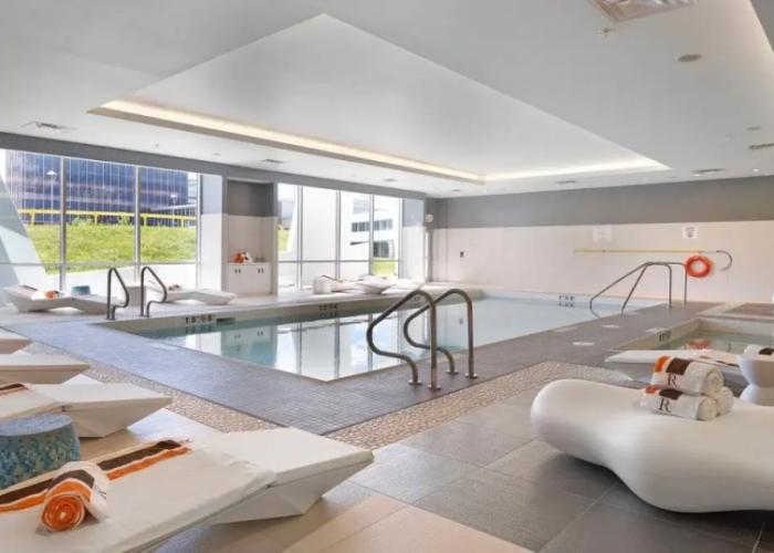 Renaissance Edmonton Airport Hotel