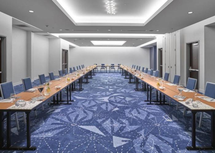 Renaissance Edmonton Airport Hotel