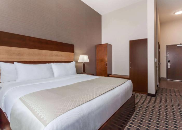 Wyndham Garden Edmonton Airport