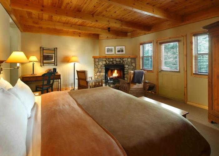 Buffalo Mountain Lodge