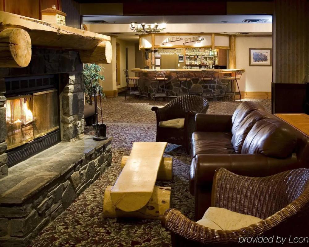 фото Rundlestone Lodge