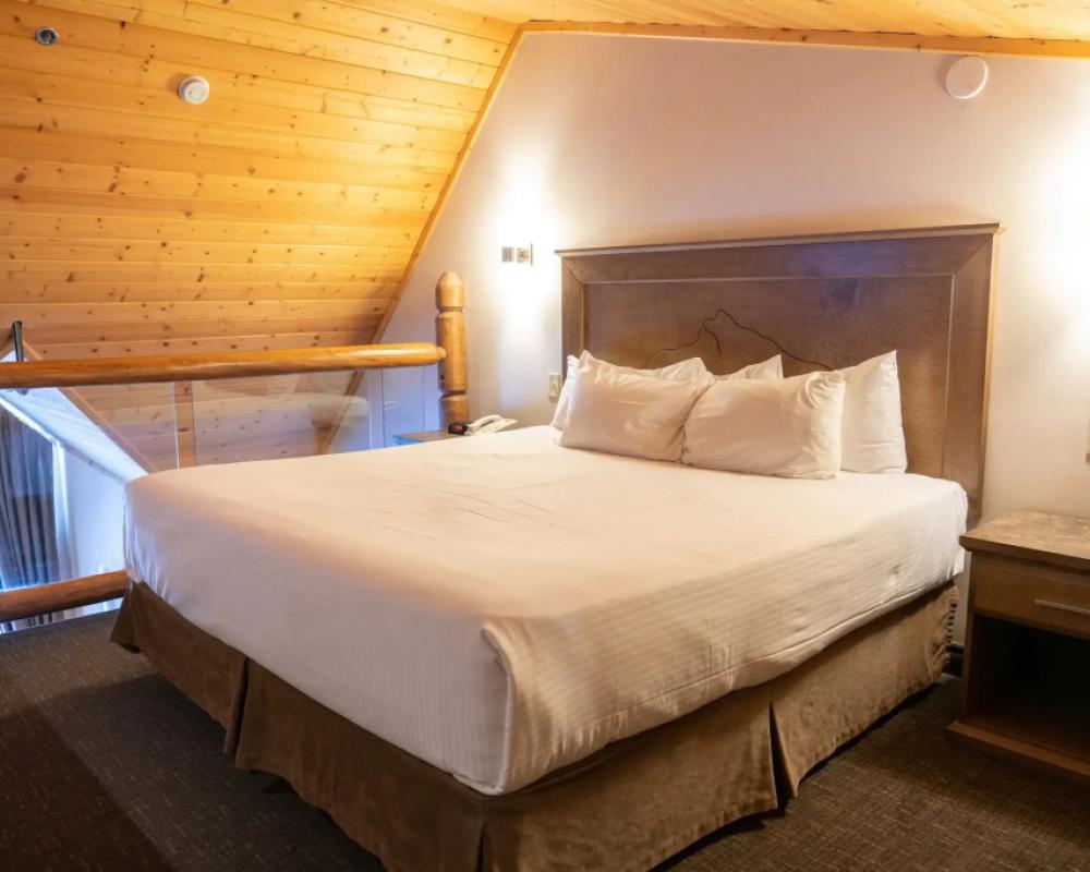 фото Rundlestone Lodge