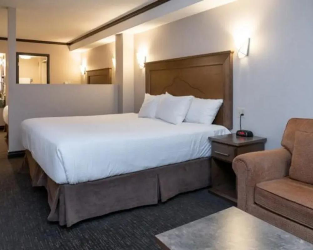 фото Rundlestone Lodge