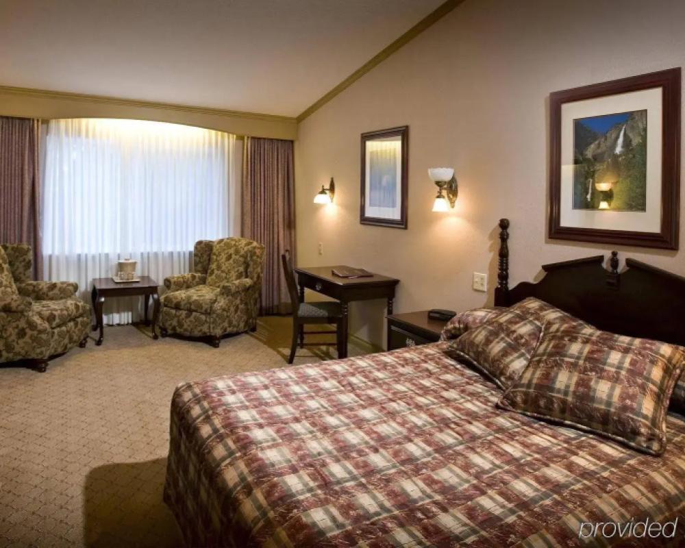 фото Rundlestone Lodge