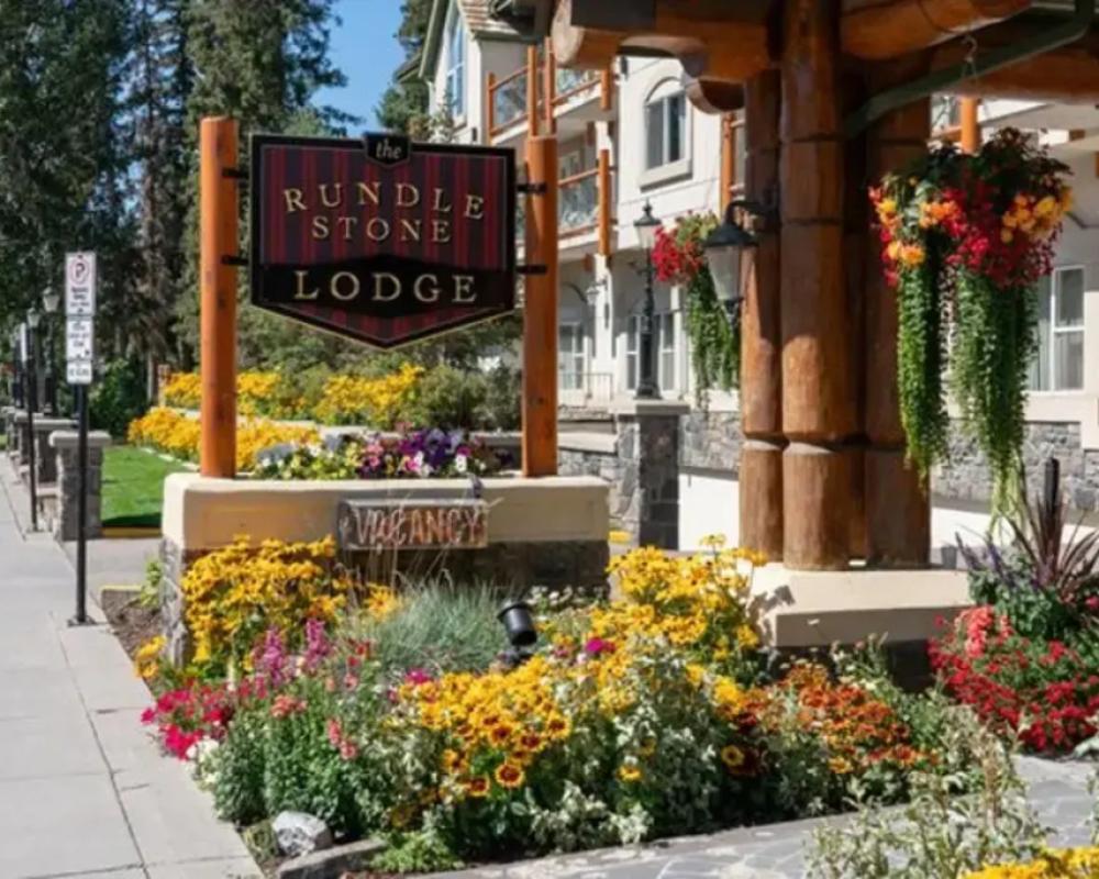 фото Rundlestone Lodge