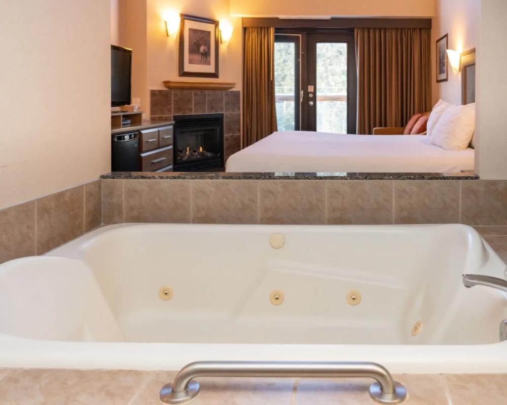 фото Rundlestone Lodge