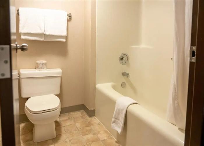 Rundlestone Lodge